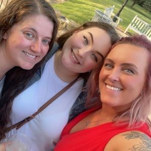 Meet your Posher, Britt